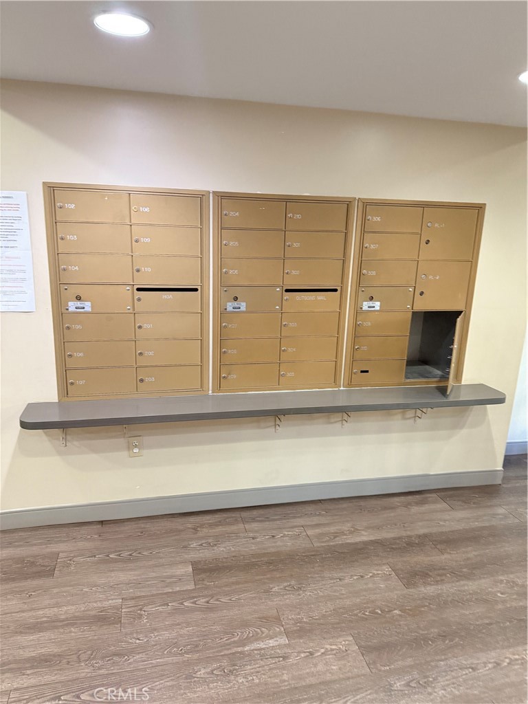 14630 Dickens Street, Unit 307 Sherman Oaks, CA 91403 - Photo 3 of 41