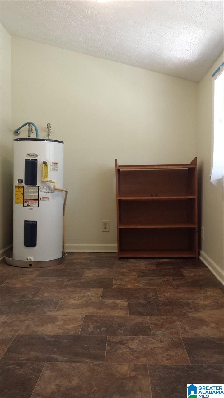 1020 Alexandria Road Weaver, AL 36277 - Photo 15 of 28