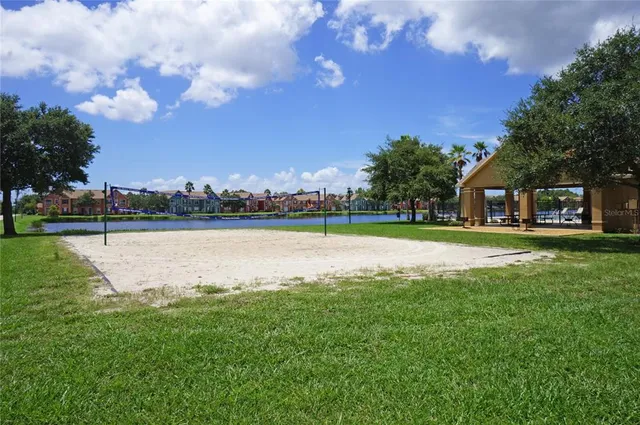 a view of a tennis court