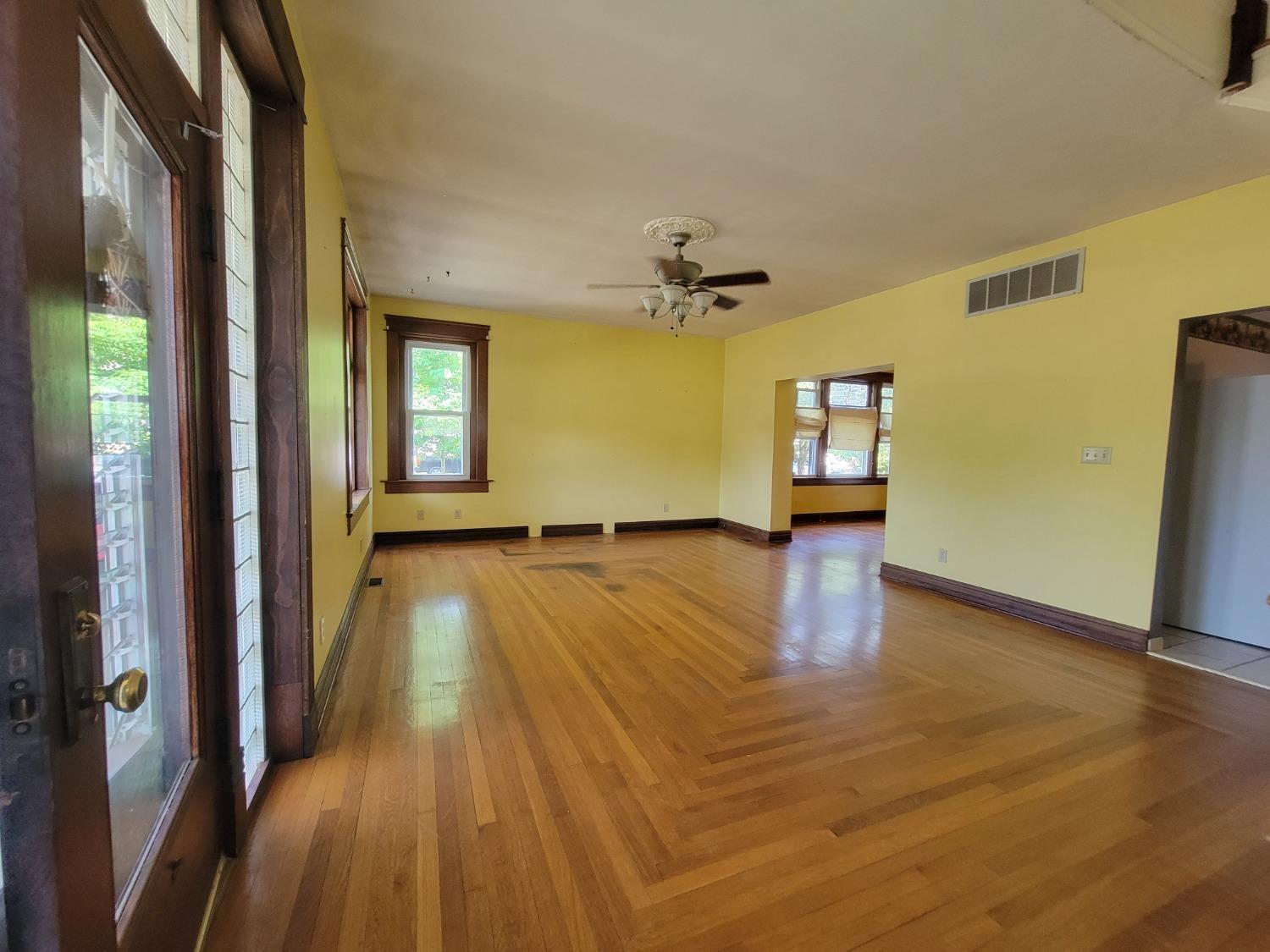 471 Symmes Road Fairfield, OH 45014 - Photo 3 of 27 Gallery Image 3