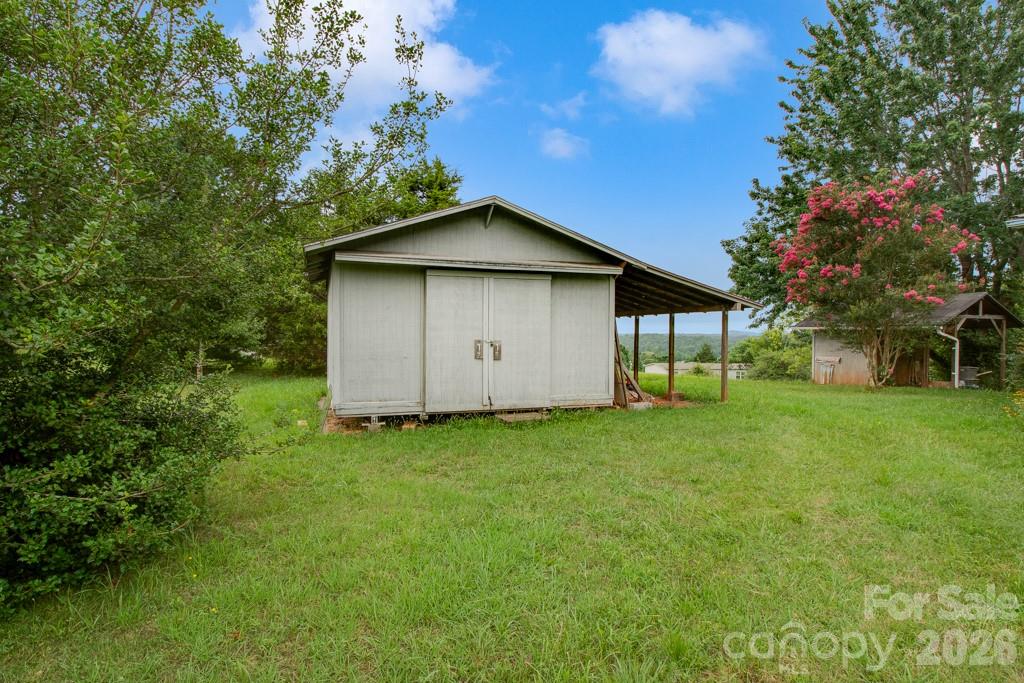 1474 Pea Ridge Road Mill Spring, NC 28756 - Photo 20 of 23 Gallery Image 20
