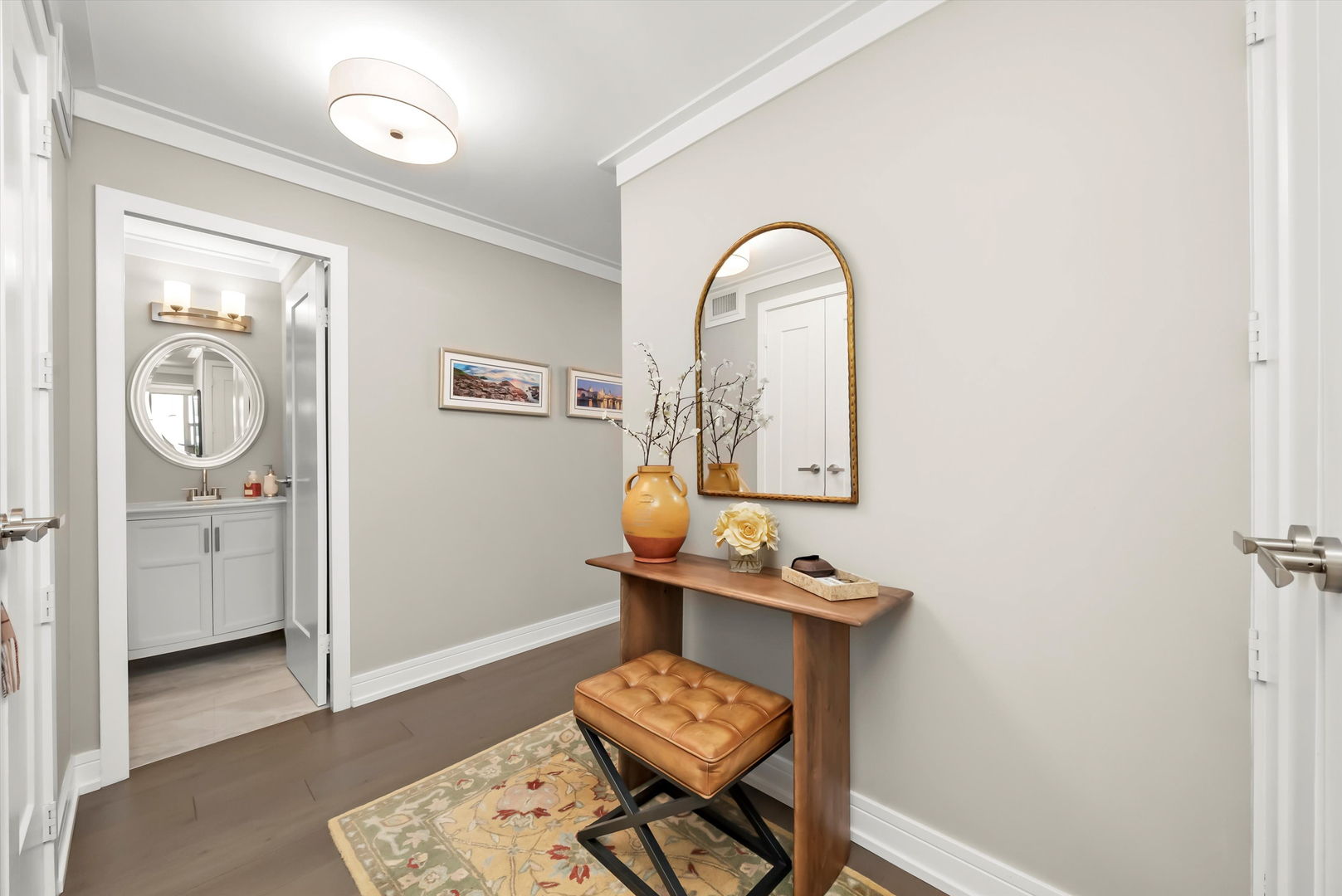 777 North Michigan Avenue, Unit 1601 Chicago, IL 60611 - Photo 26 of 44 a view of entryway with livingroom