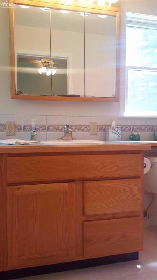 1258 North Morrish Road Flint, MI 48532 - Photo 24 of 35 21319555-23.JPG