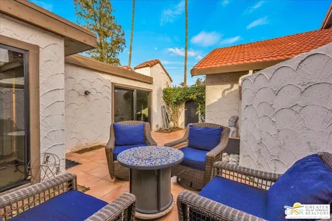 $560,000 | 2335 South Gene Autry Trail, Unit C, Palm Springs, CA 92264