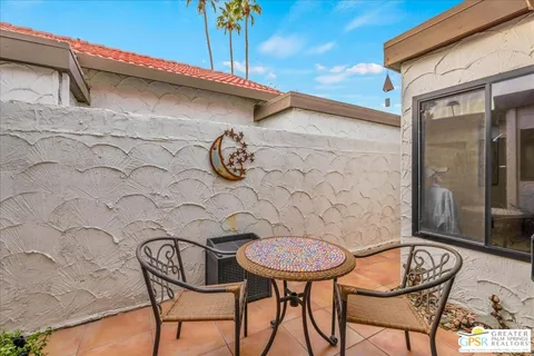 $560,000 | 2335 South Gene Autry Trail, Unit C, Palm Springs, CA 92264