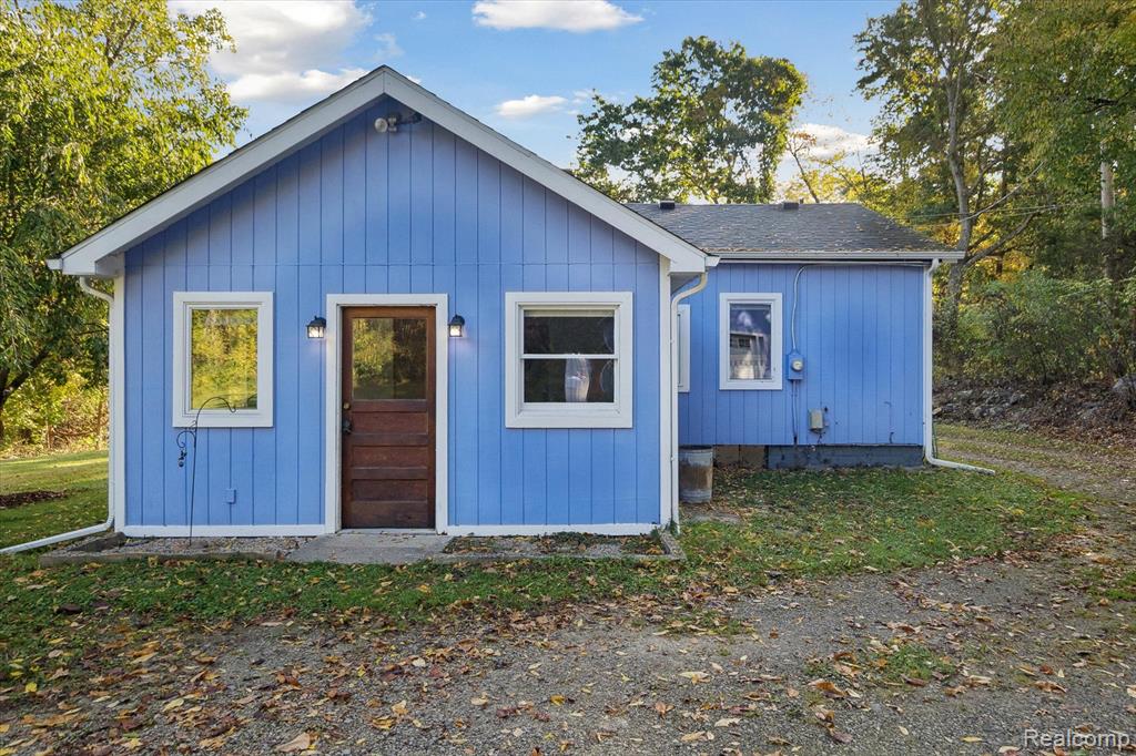 5975 Dexter-Pinckney Road Dexter, MI 48130 - Photo 37 of 57
