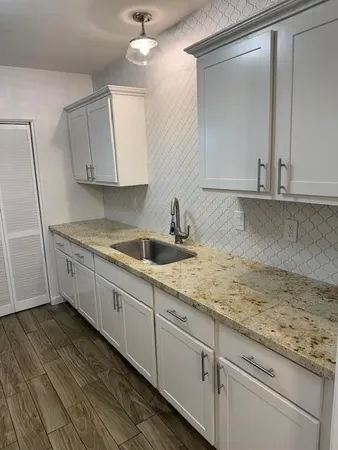 $1,495 | 2537 East Clarendon Avenue, Unit 2, Phoenix, AZ 85016