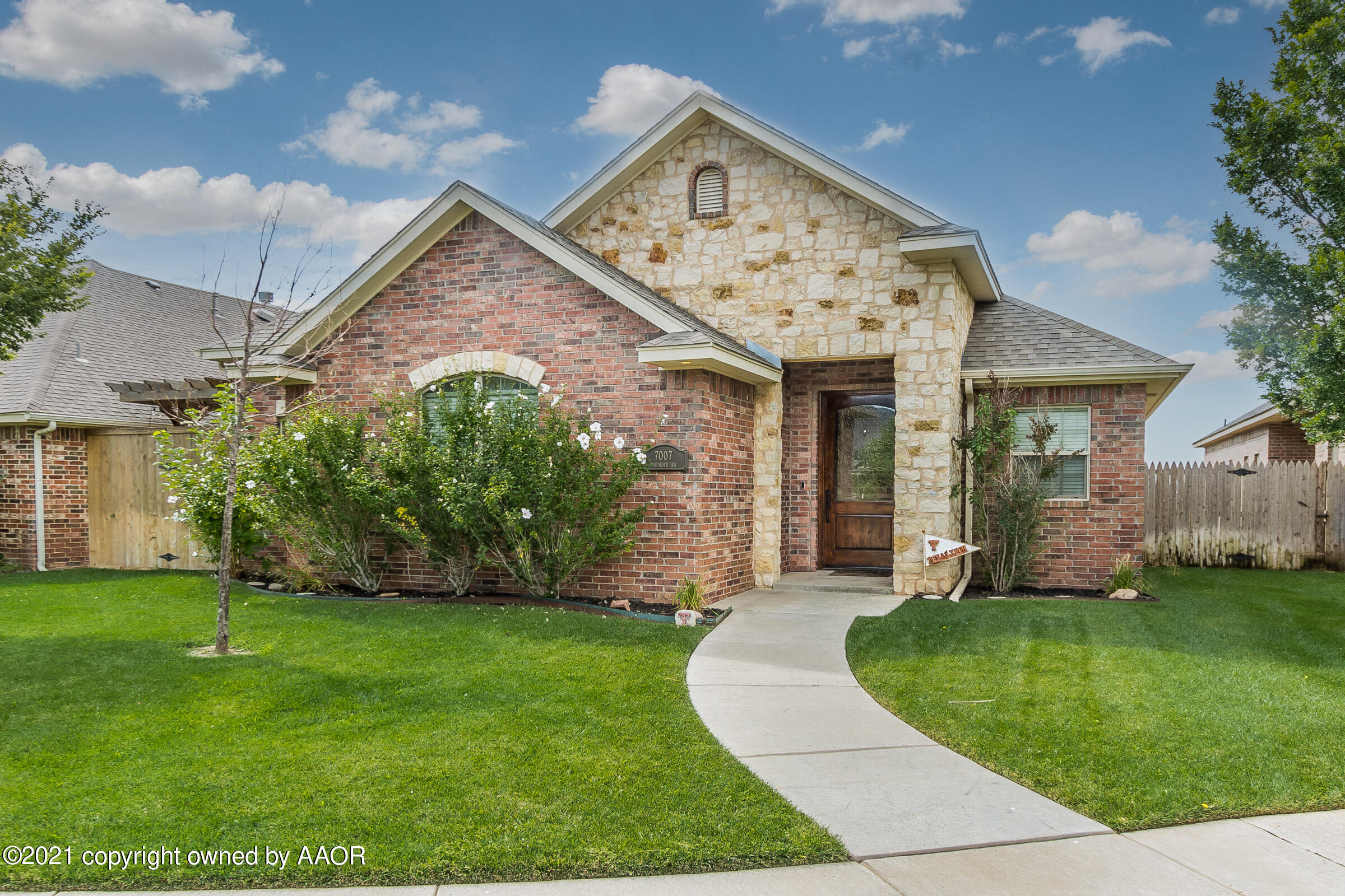 7007 Thunder Road Amarillo, TX 79119 - Photo 1 of 33 001_Front