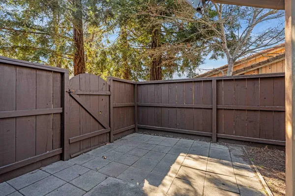 $295,000 | 4032 Elmo Loop, Unit A, Modesto, CA 95356