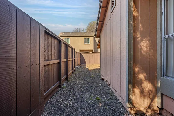 $295,000 | 4032 Elmo Loop, Unit A, Modesto, CA 95356