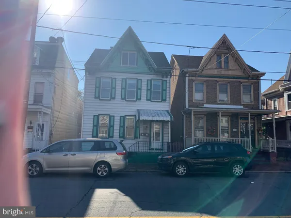 $1,000 | 209 Pike Street, Port Carbon, PA 17965