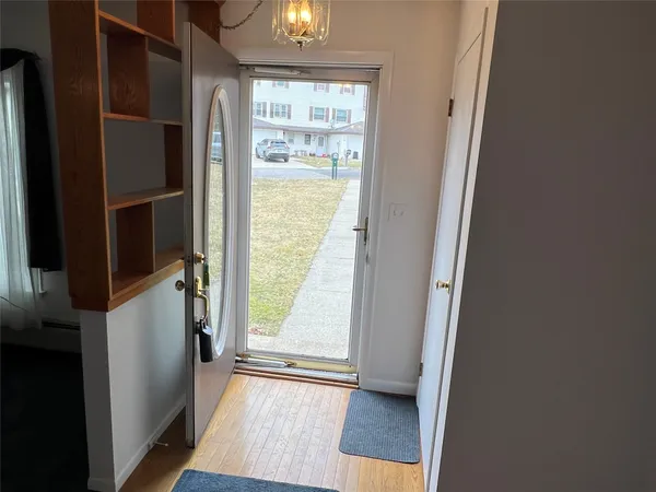 $199,900 | 15 Addison Court, Binghamton, NY 13904