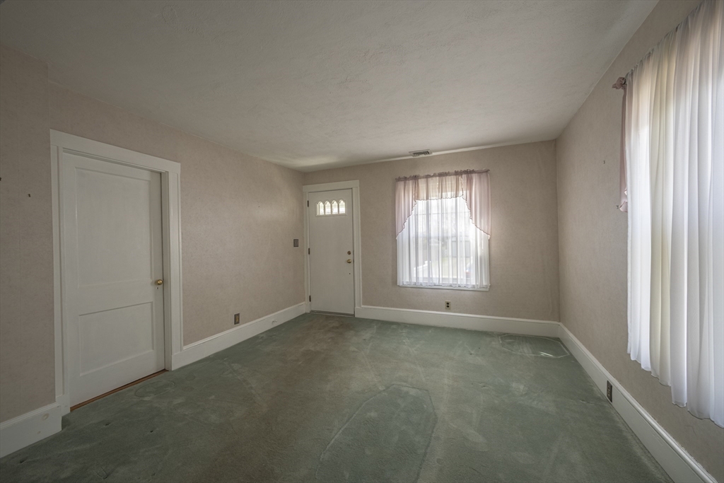 16 South Merrill Street Haverhill, MA 01835 - Photo 19 of 21