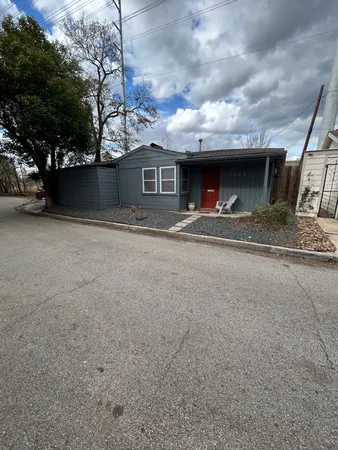 $1,750 | 1922 Vassar Street, Houston, TX 77098