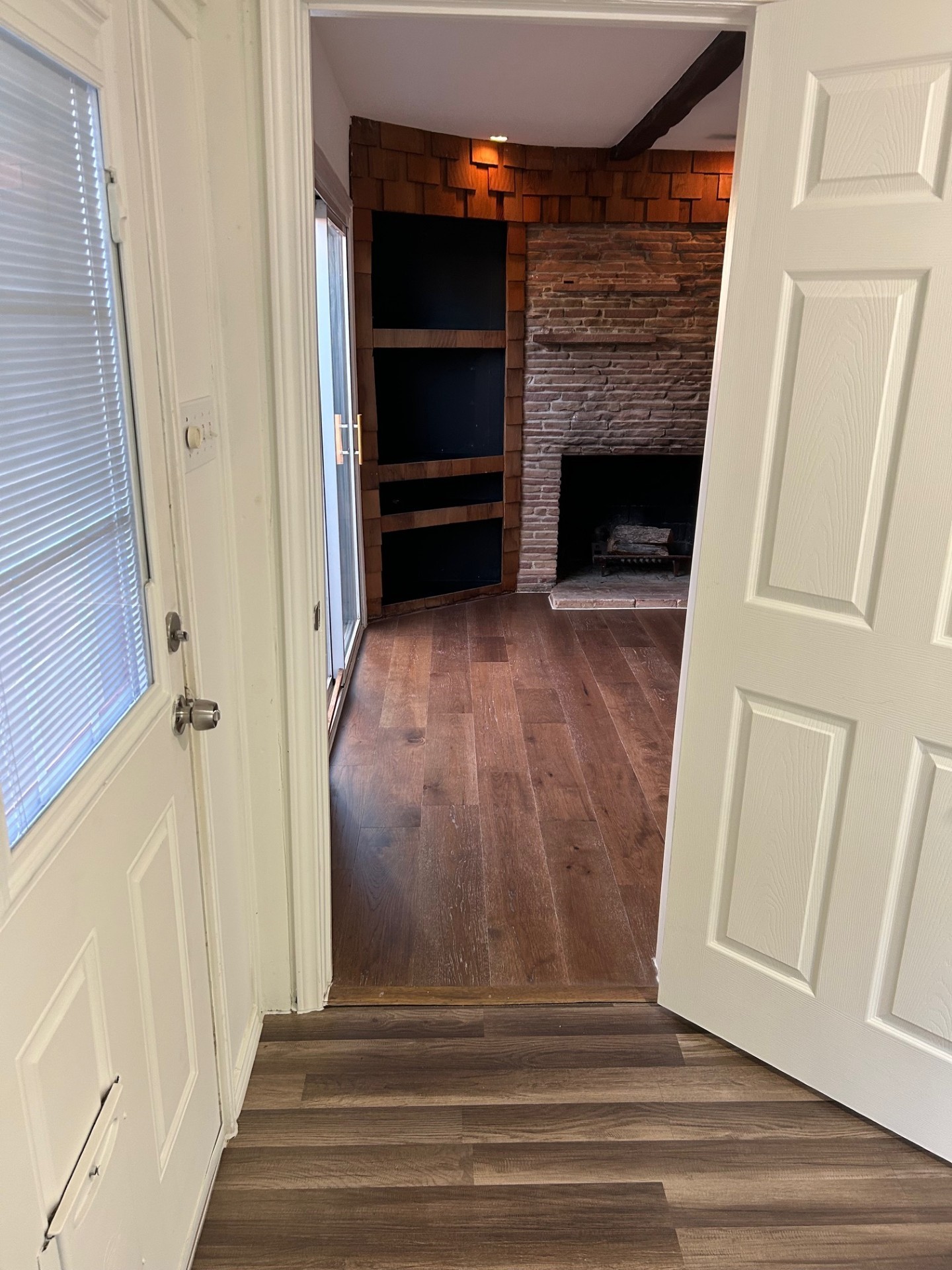 1922 Vassar Street Houston, TX 77098 - Photo 21 of 27 a view of living room with a fireplace