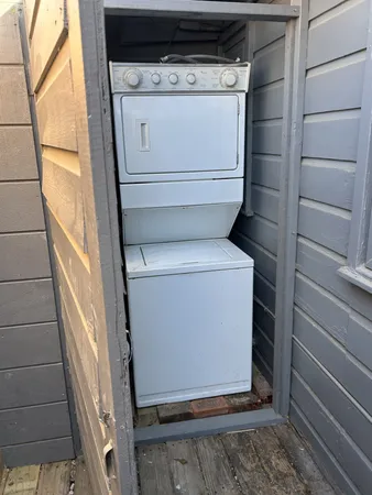 $1,750 | 1922 Vassar Street, Houston, TX 77098