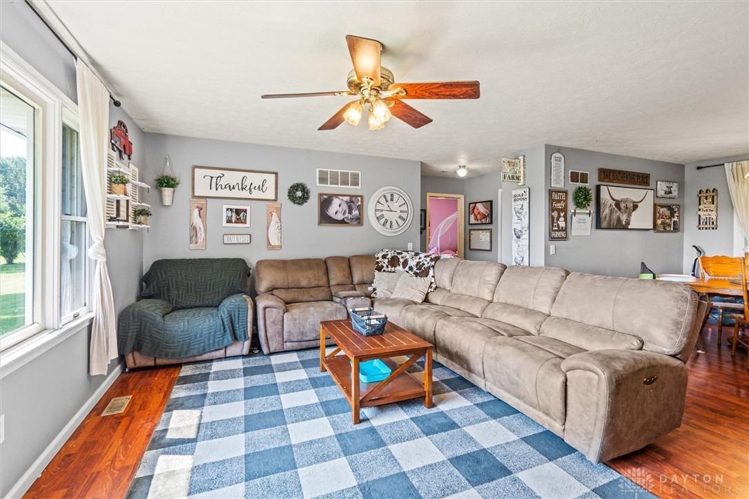 10189 Eby Road Germantown, OH 45327 - Photo 13 of 66 Gallery Image 13