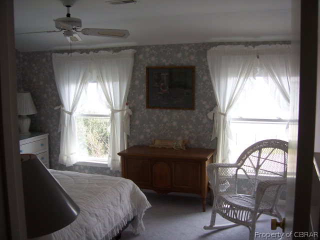 1425 Laurens Road Gloucester Point, VA 23062 - Photo 23 of 25