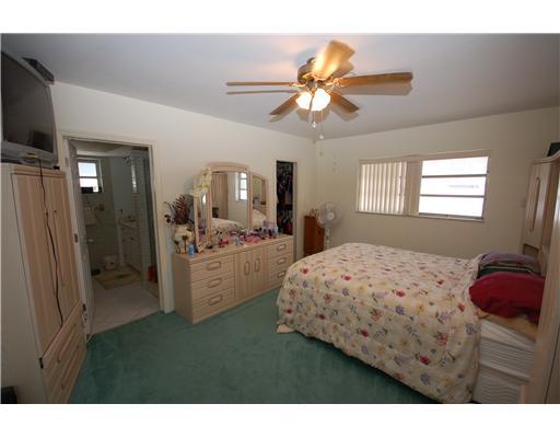600 Southwest 12th Terrace Boca Raton, FL 33486 - Photo 5 of 11 Additional Photo