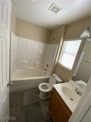 $2,100 | 9309 Roping Cowboy Avenue, Las Vegas, NV 89178