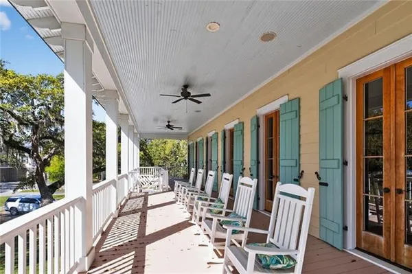 $1,795,000 | 794 West Beach Boulevard, Pass Christian, MS 39571