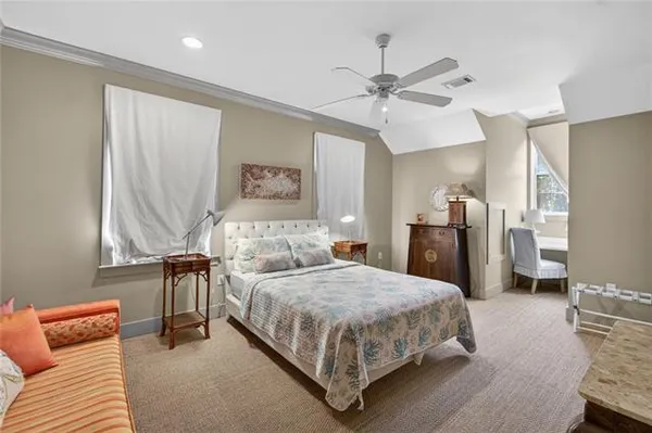 $1,795,000 | 794 West Beach Boulevard, Pass Christian, MS 39571