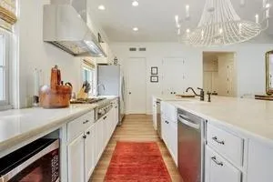 $2,300,000 | 794 West Beach Boulevard, Pass Christian, MS 39571