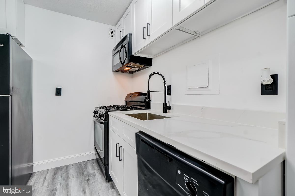 1836 Metzerott Road, Unit 1416 Hyattsville, MD 20783 - Photo 15 of 36