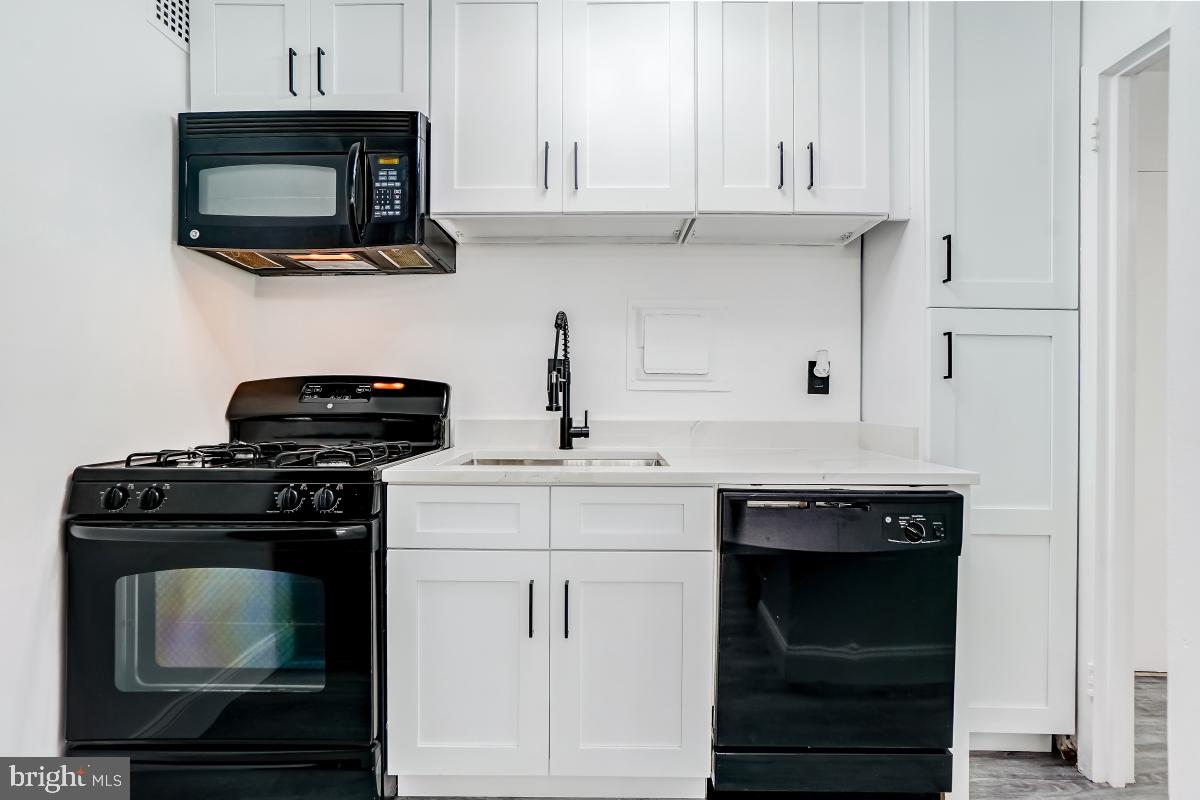 1836 Metzerott Road, Unit 1416 Hyattsville, MD 20783 - Photo 16 of 36