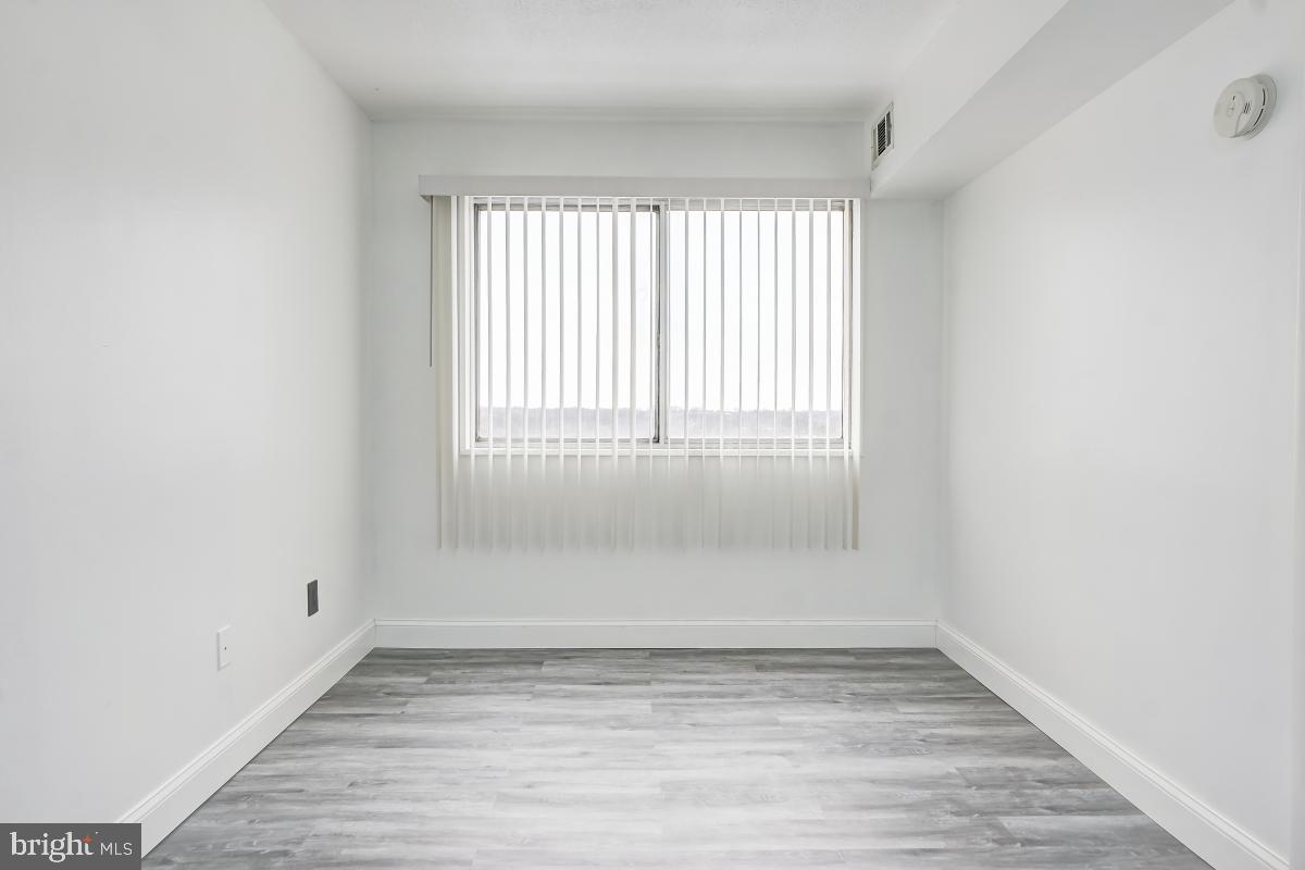 1836 Metzerott Road, Unit 1416 Hyattsville, MD 20783 - Photo 28 of 36