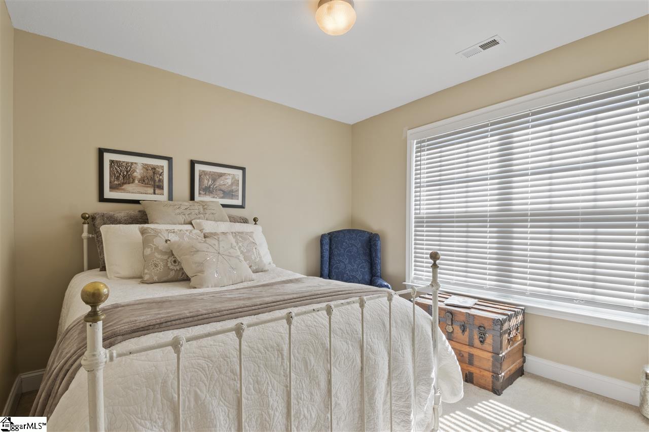 665 Abercrombie Road Fountain Inn, SC 29644 - Photo 22 of 36