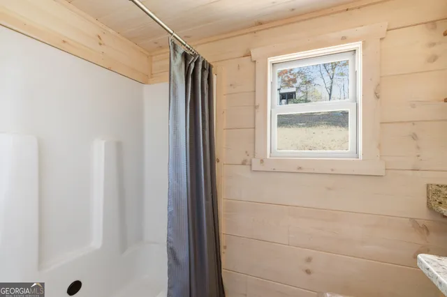 $257,800 | 527 Saunders Road, Franklin, NC 28734