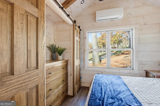 $257,800 | 527 Saunders Road, Franklin, NC 28734