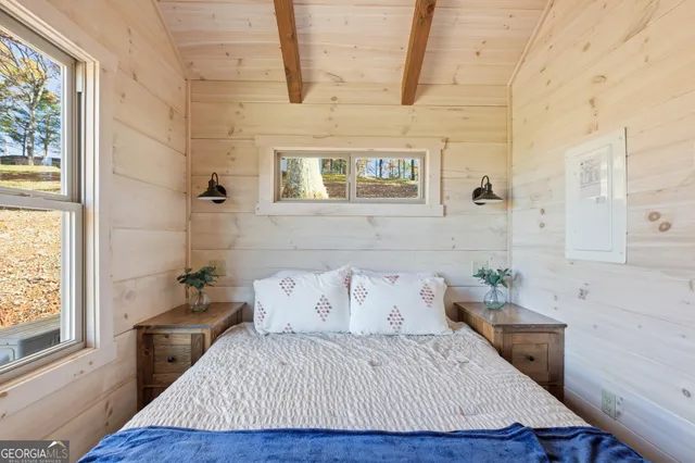 $257,800 | 527 Saunders Road, Franklin, NC 28734