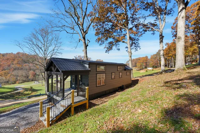 $257,800 | 527 Saunders Road, Franklin, NC 28734