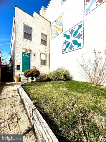 $1,500 | 208 South Washington Street, Baltimore, MD 21231