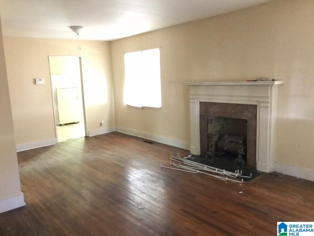 625 40th Street Fairfield, AL 35064 - Photo 2 of 7