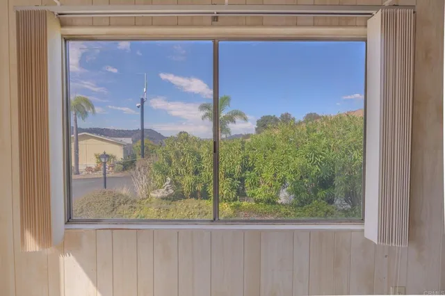 $269,000 | 4650 Dulin Road, Unit 188, Fallbrook, CA 92003