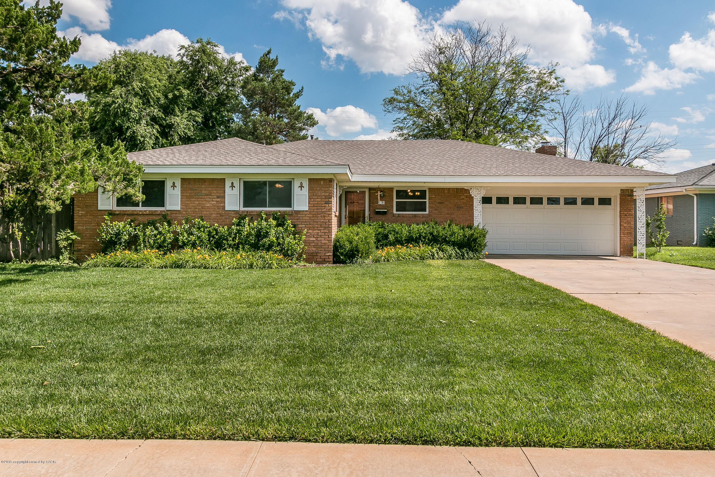 6105 Hanson Road Amarillo, TX 79106 - Photo 1 of 24 Front