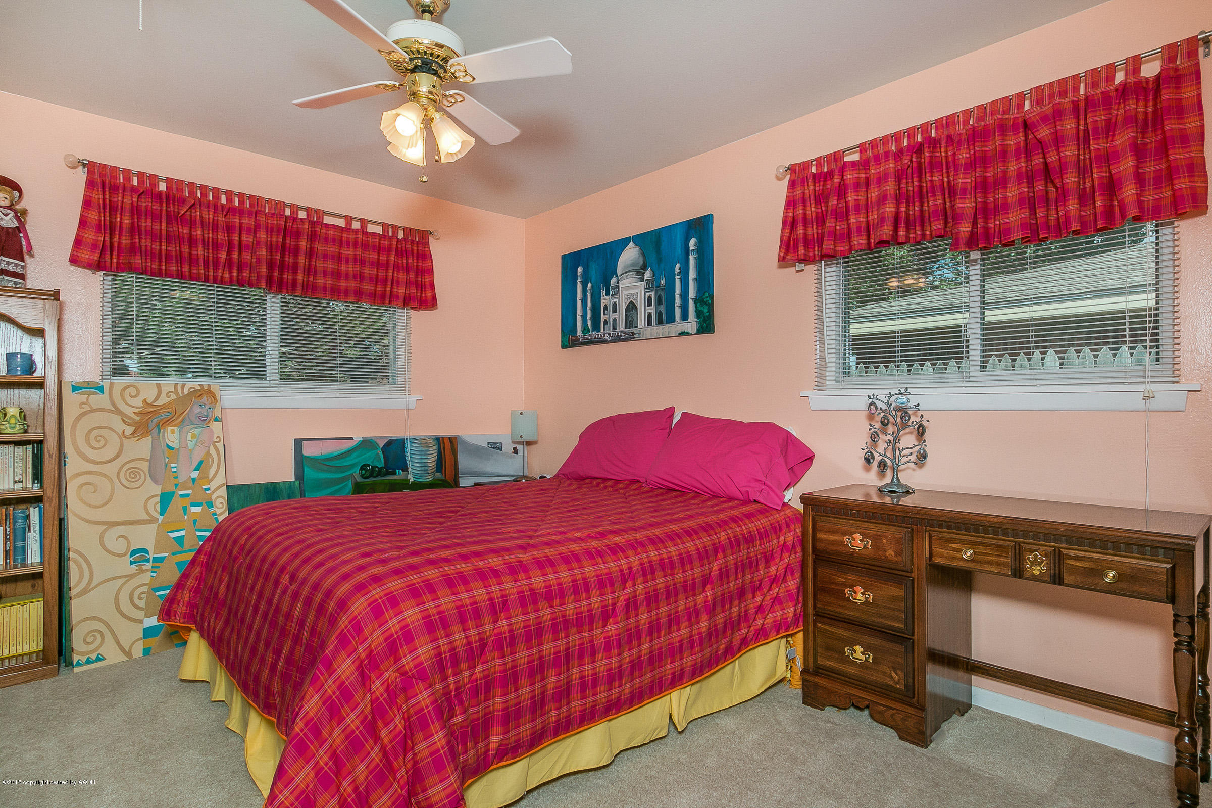 6105 Hanson Road Amarillo, TX 79106 - Photo 17 of 24 Bedroom 3
