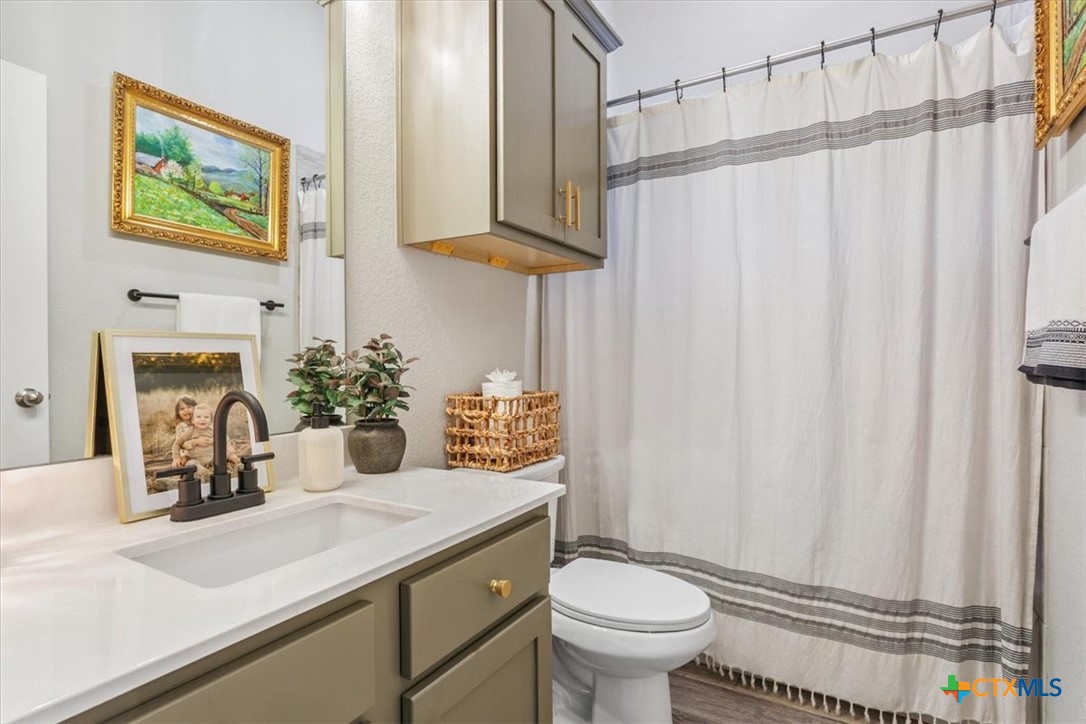 1115 Rhodactis Drive Temple, TX 76502 - Photo 18 of 35 Bathroom