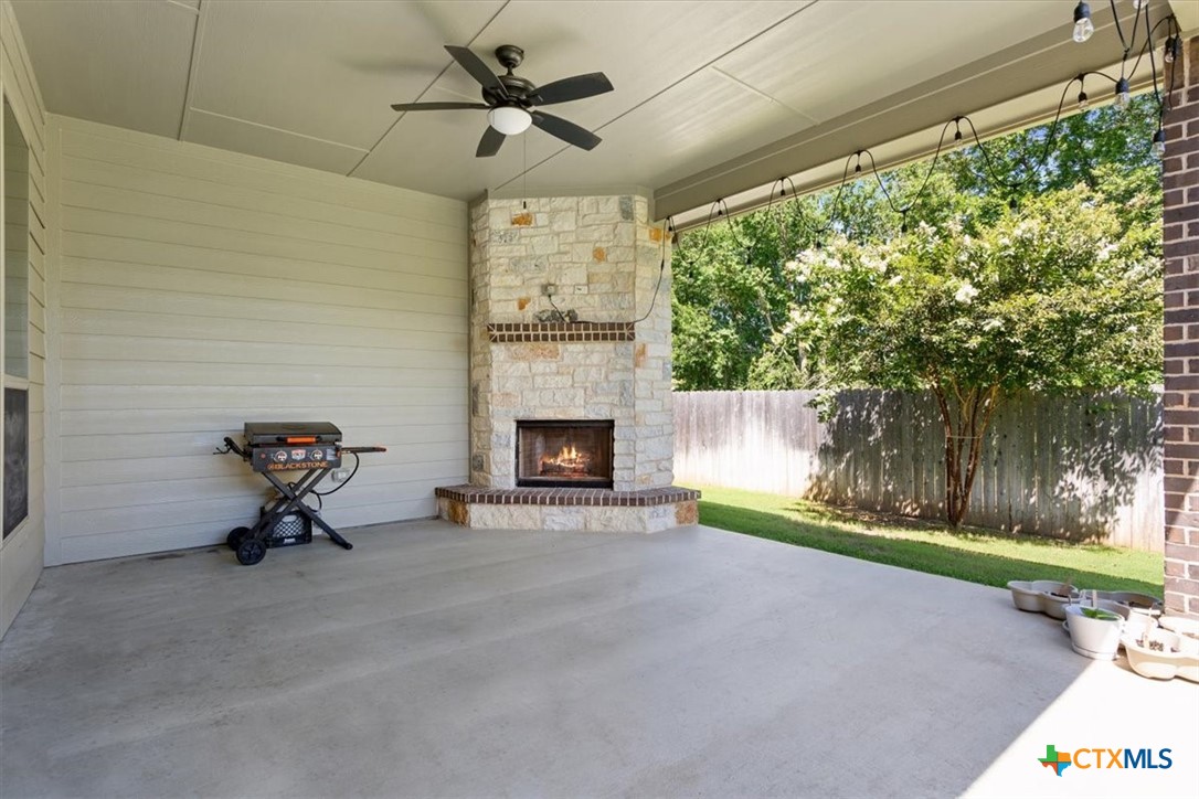 1115 Rhodactis Drive Temple, TX 76502 - Photo 30 of 35 Back Patio