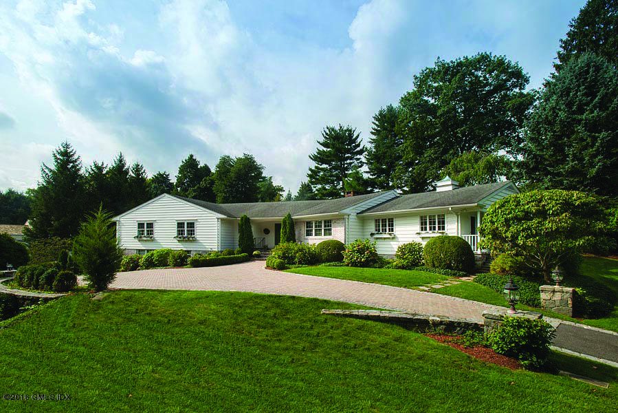 16 Copper Beech Road Greenwich, CT 06830 - Photo 20 of 21 091215-D8E_4312 grass Edit