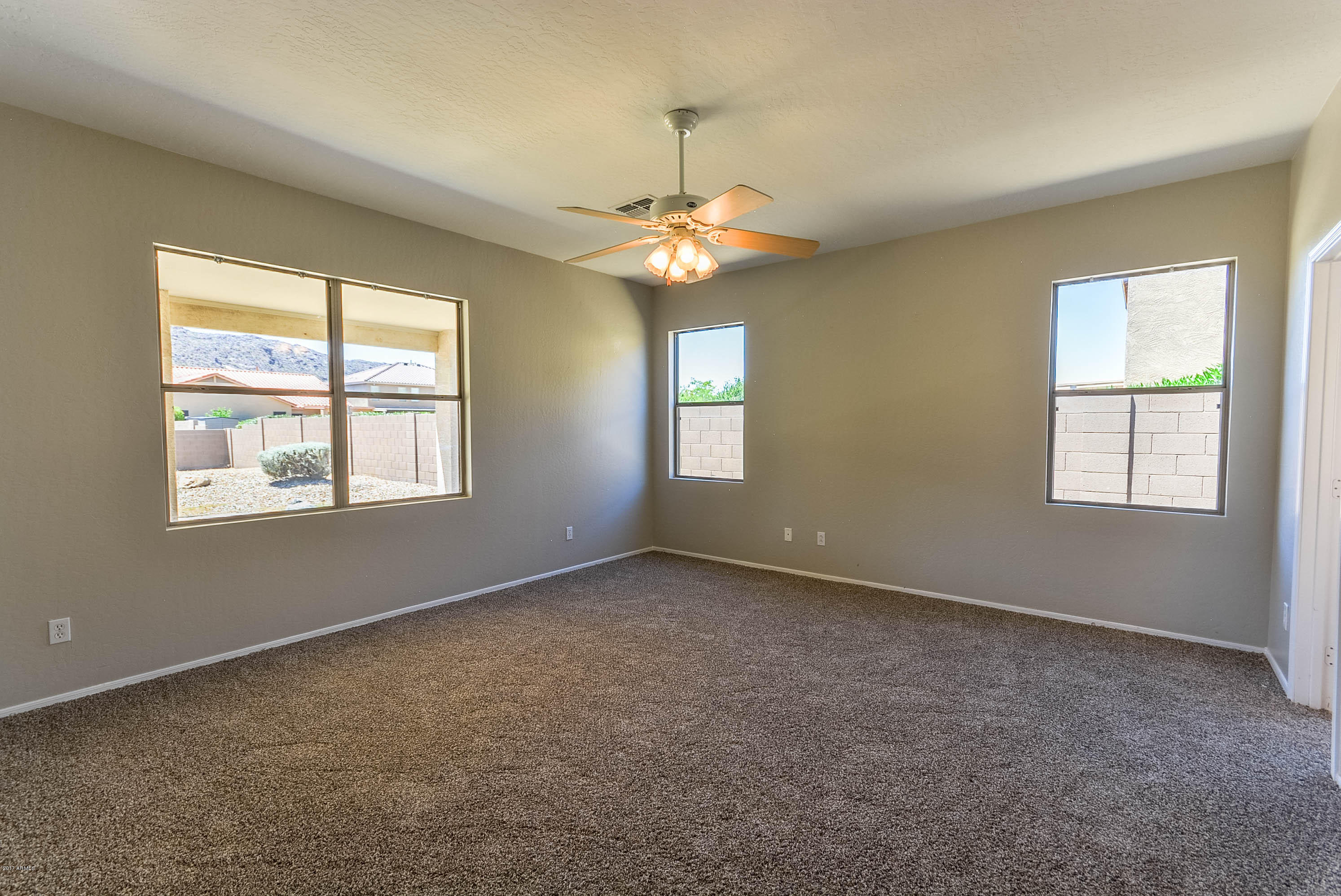 1317 East Pedro Road Phoenix, AZ 85042 - Photo 21 of 51 DSC_0145-HDR