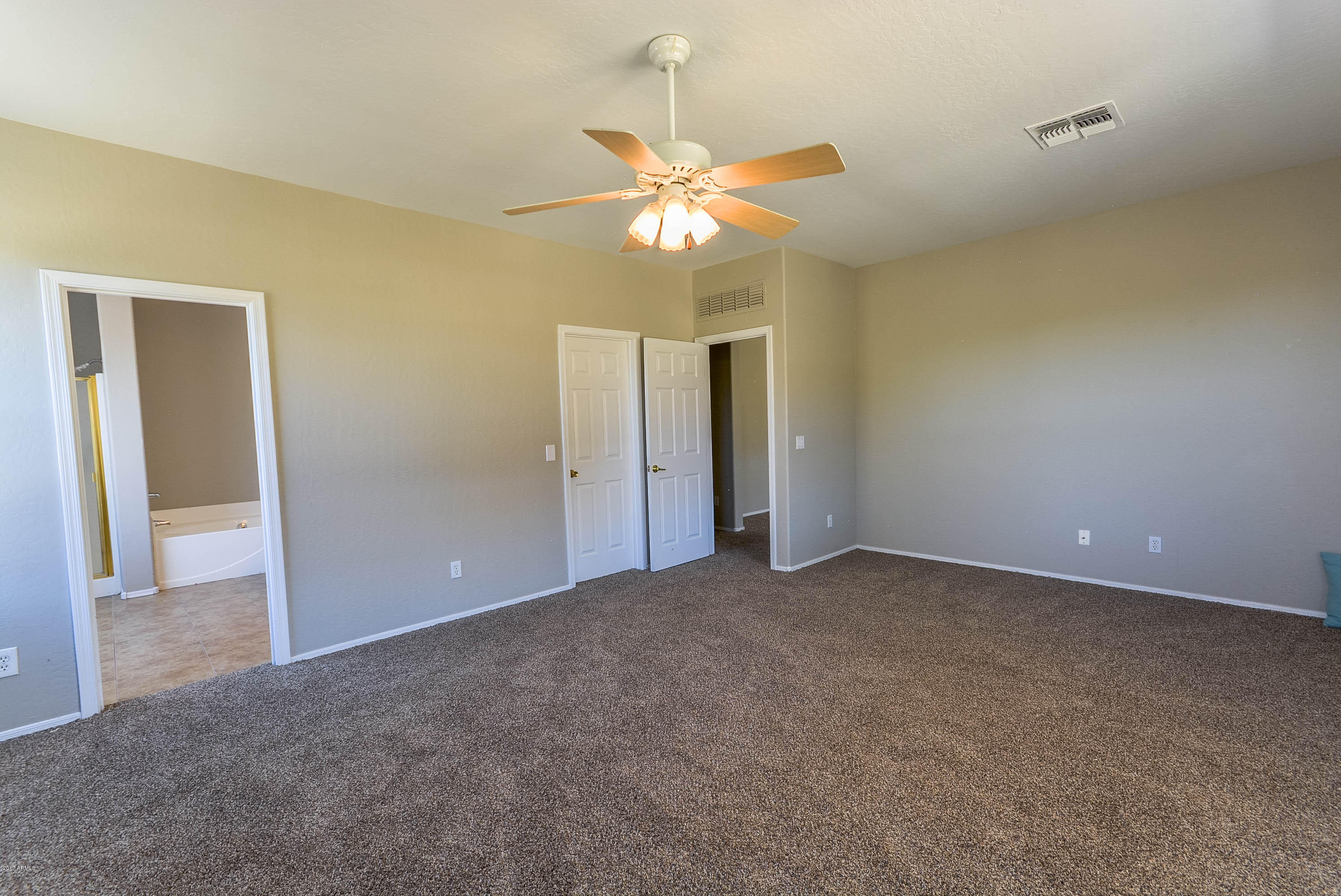 1317 East Pedro Road Phoenix, AZ 85042 - Photo 22 of 51 DSC_0138-HDR