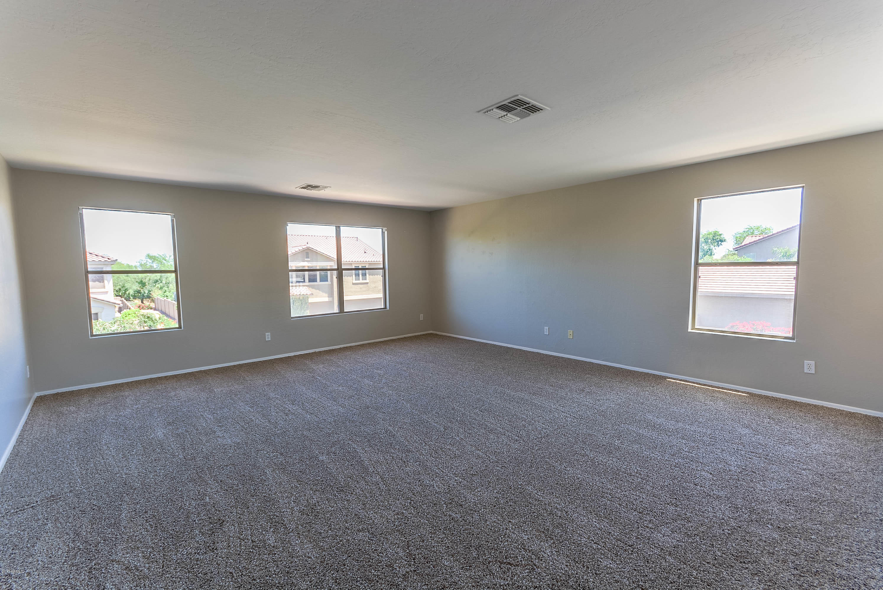 1317 East Pedro Road Phoenix, AZ 85042 - Photo 28 of 51 DSC_0164-HDR