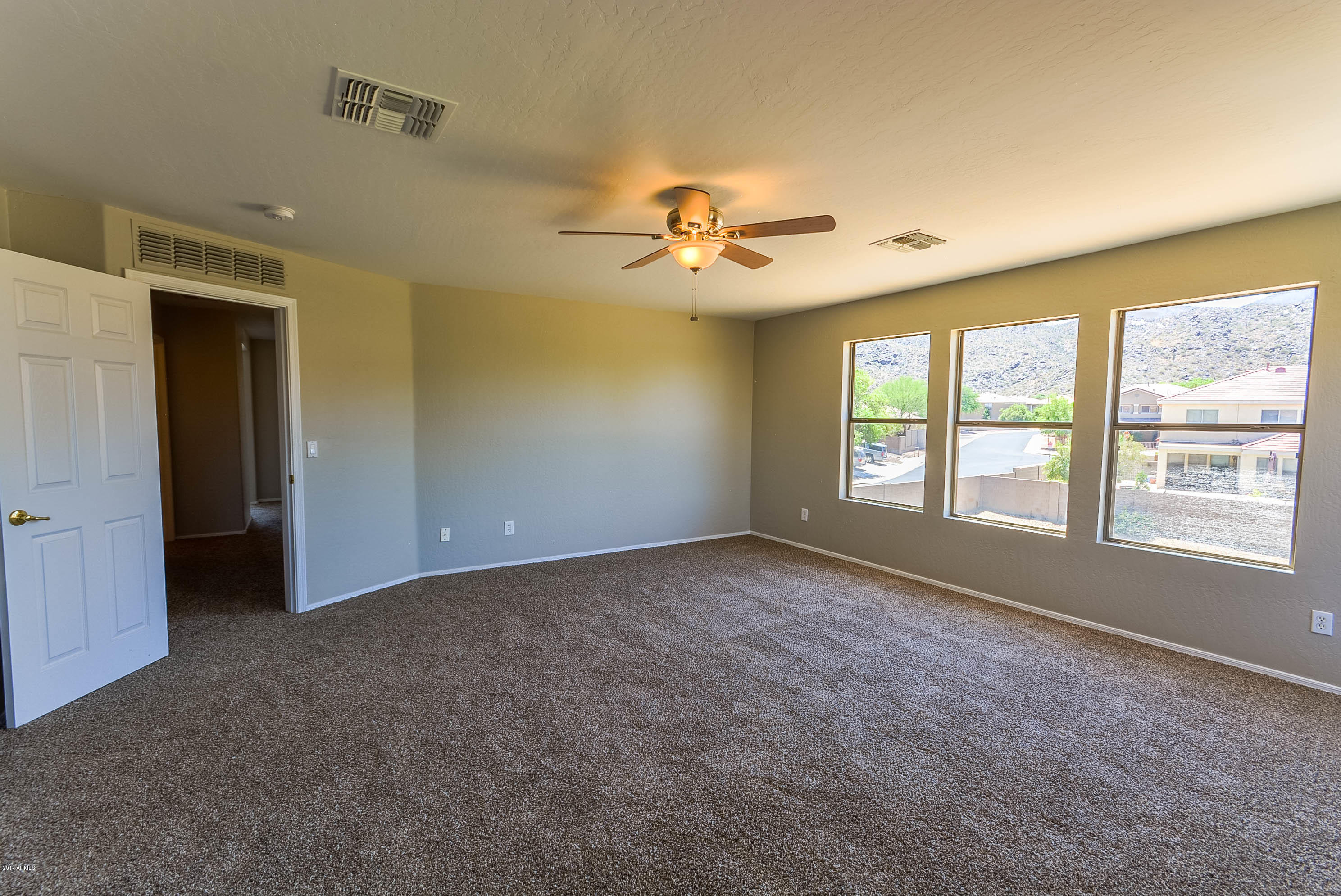1317 East Pedro Road Phoenix, AZ 85042 - Photo 36 of 51 DSC_0191-HDR