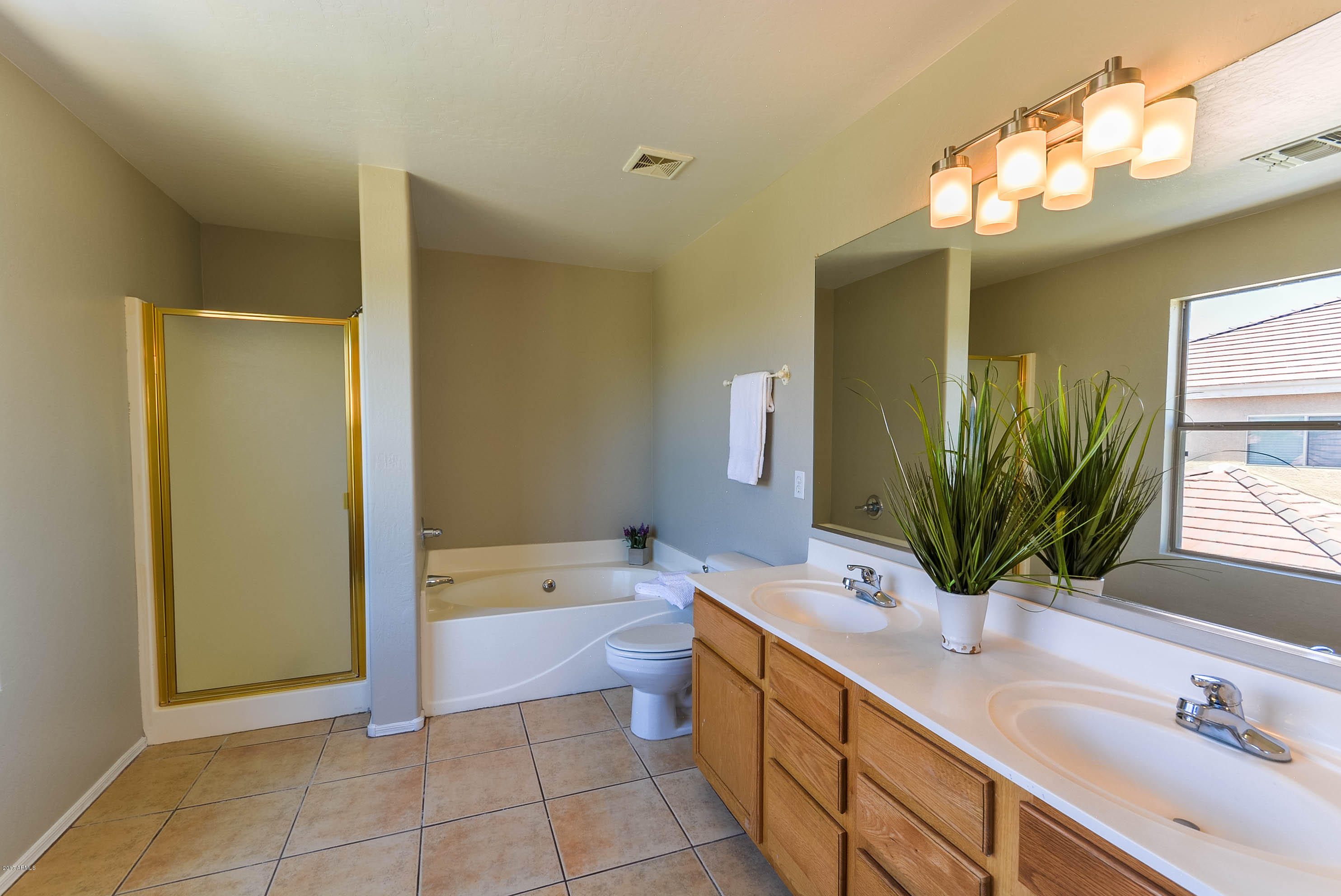 1317 East Pedro Road Phoenix, AZ 85042 - Photo 38 of 51 DSC_0200-HDR