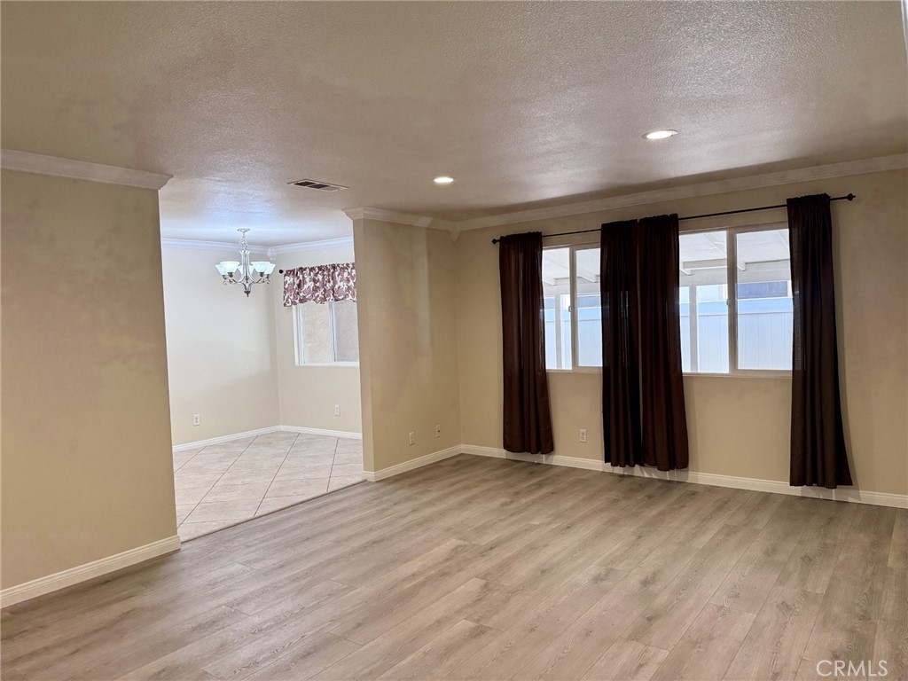 6074 Palm Avenue Riverside, CA 92506 - Photo 6 of 16