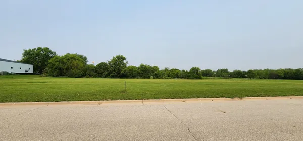 $134,900 | 401 Commerce Drive Southeast, Kasson, MN 55944